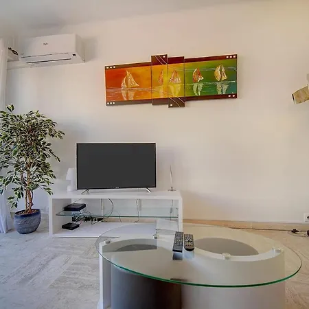 Apartman Immogroom- Spacious- Large Terrace - Bright - Ac- Center- Congressbeaches Cannes