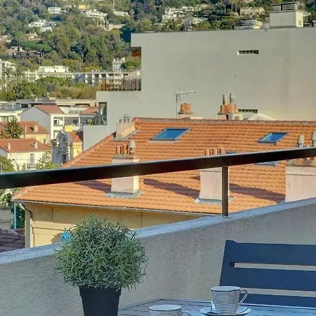 Immogroom- Spacious- Large Terrace - Bright - Ac- Center- Congressbeaches * Cannes