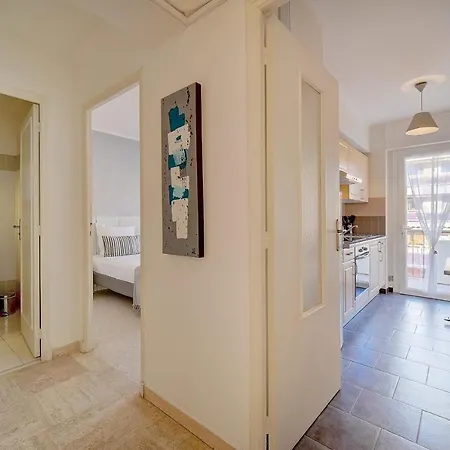 Immogroom- Spacious- Large Terrace - Bright - Ac- Center- Congressbeaches Apartment Cannes